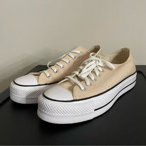 Converse Chuck Taylor All Star Lift Platform Women’s Low Top Shoes